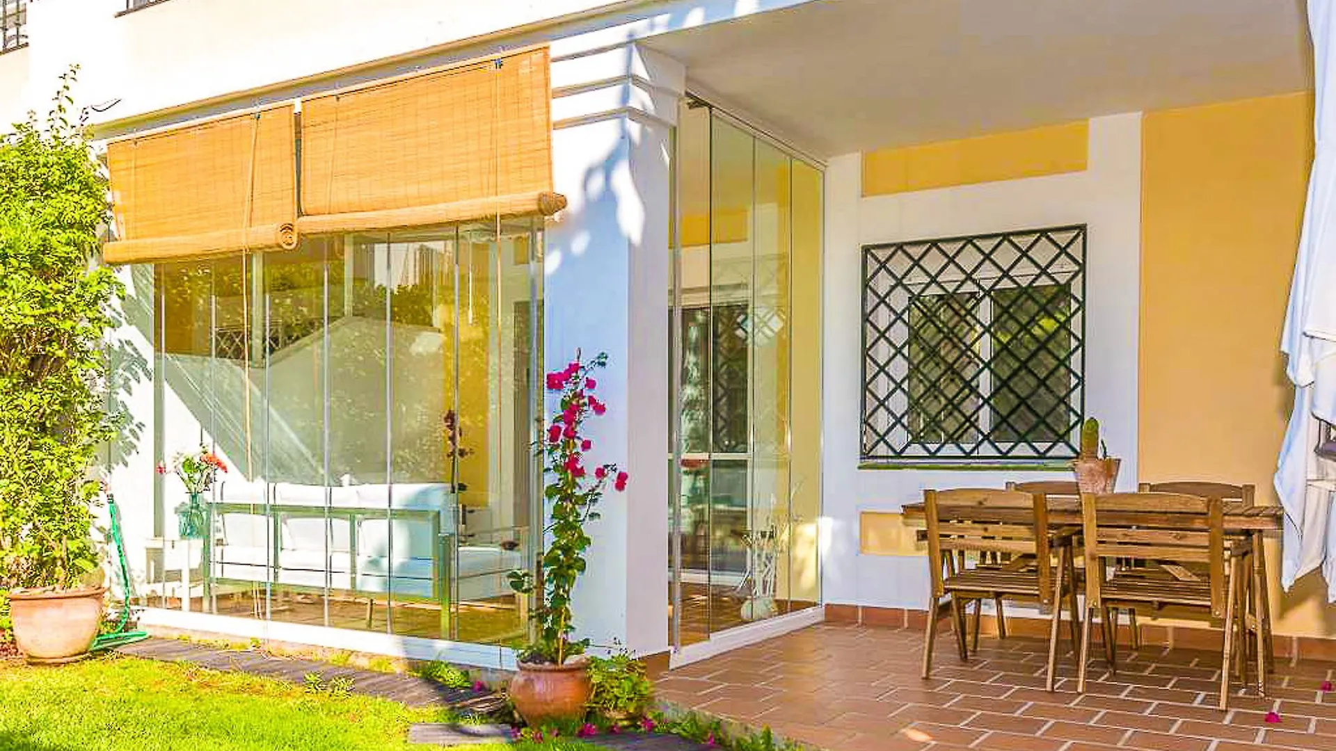 Oleholidays Apartamento Aloha Gardens Marbella 0*,  Spain