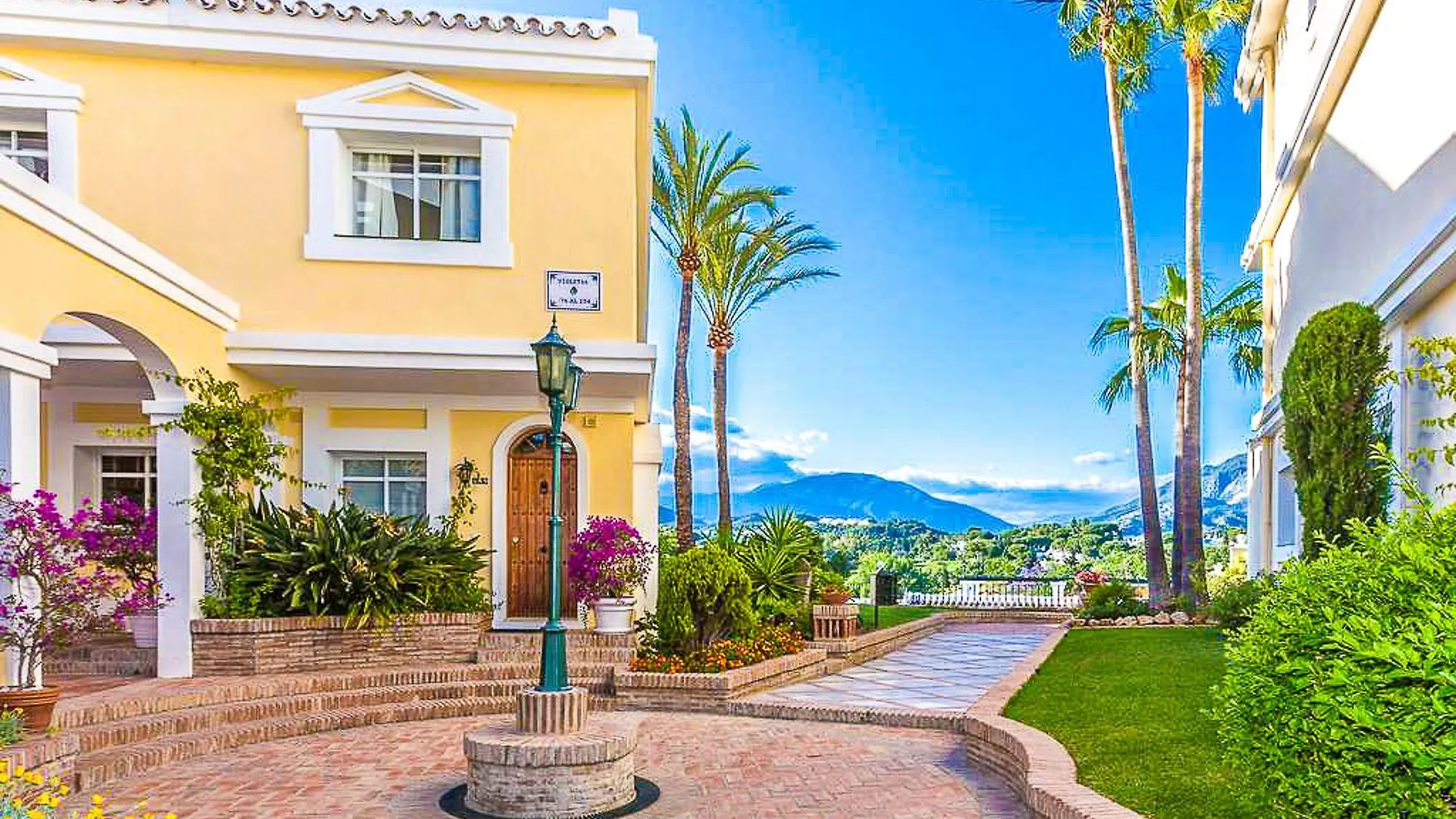 Oleholidays Apartamento Aloha Gardens Marbella Apartment